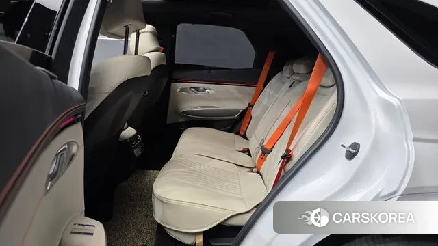 Genesis GV70 2024 Белый из Кореи, фото 3