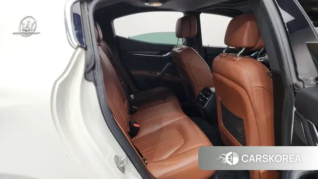 Maserati Ghibli 2018 Белый из Кореи, фото 3