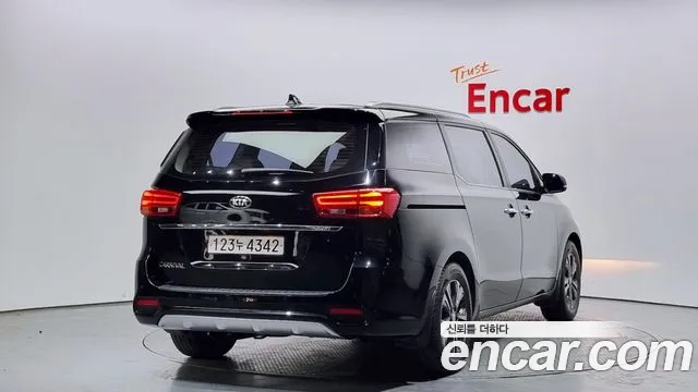Kia The New Carnival 2020 Черный из Кореи, фото 3