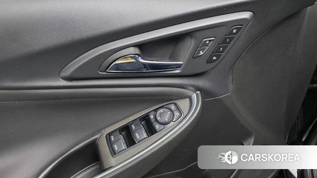 Chevrolet (GM Daewoo) The New Malibu 2022 Черный из Кореи, фото 3