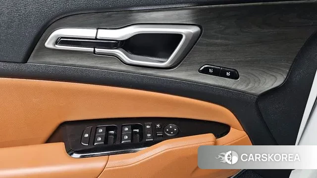 Kia Sportage 5th Generation 2022 Белый из Кореи, фото 3