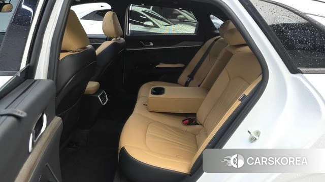 Kia K5 3rd generation 2022 Белый из Кореи, фото 3
