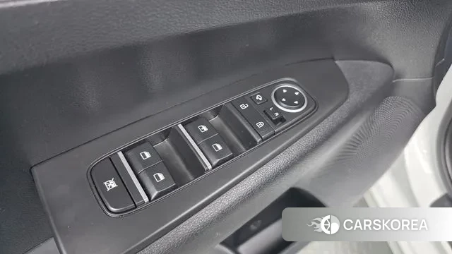 Kia The New K3 2nd generation 2022 Белый из Кореи, фото 3