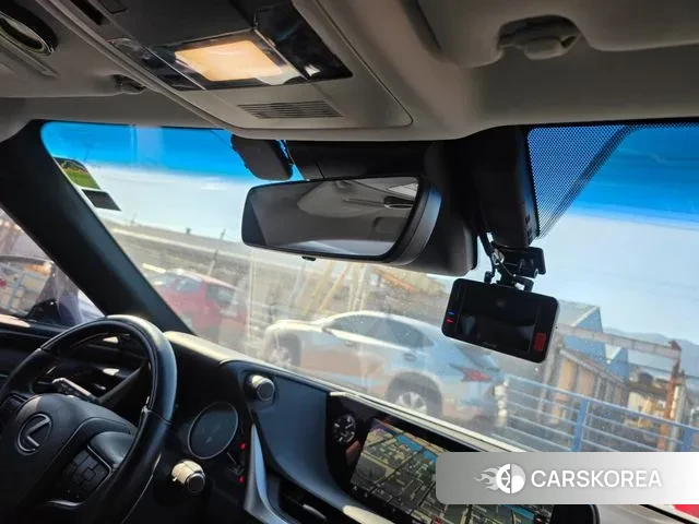 Lexus ES300h 7th generation 2018 Светло-серебряный цвет из Кореи, фото 3