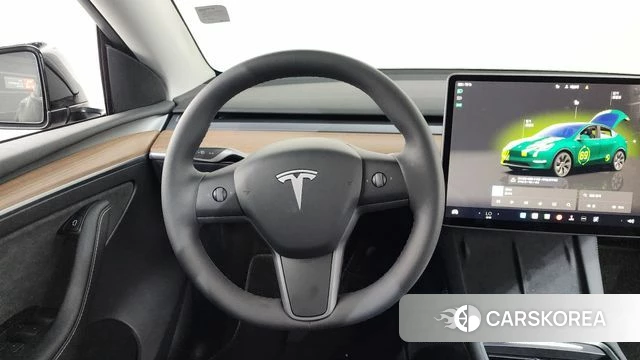 Tesla Model Y 2023 Черный из Кореи, фото 3