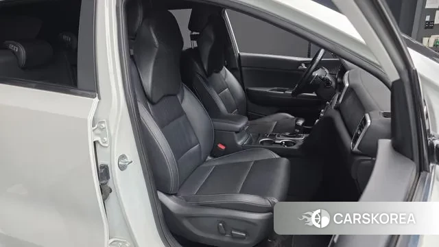 Kia Sportage The Bold 2018 Белый из Кореи, фото 3