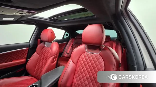 Genesis The New G70 2023 Серебристо-серый из Кореи, фото 3