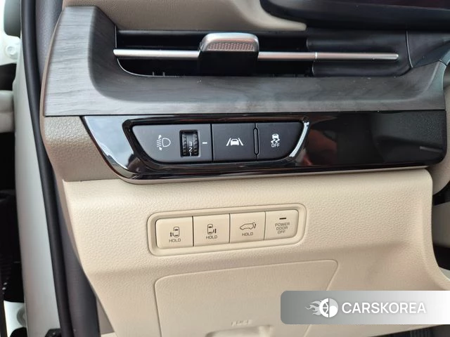Kia Carnival 4th generation 2023 Белый из Кореи, фото 3