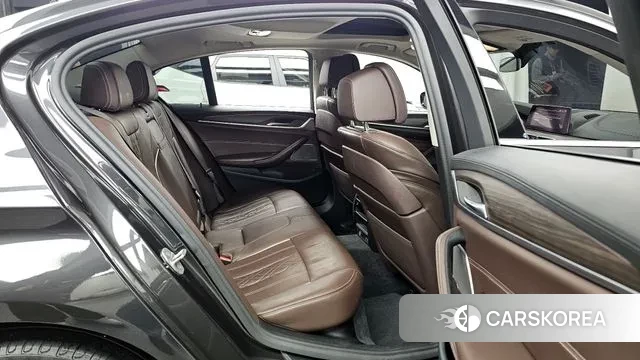 BMW 5 Series (G30) 2020 Серый из Кореи, фото 3