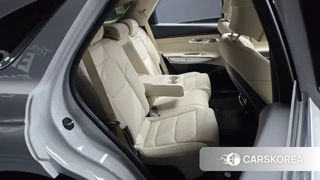 Genesis GV70 2022 Белый из Кореи, фото 3