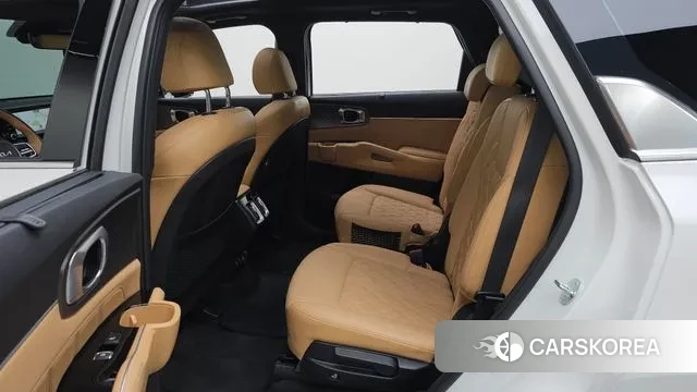 Kia Sorento 4th Generation 2023 Белый из Кореи, фото 3