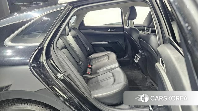 Kia K5 3rd generation 2023 Черный из Кореи, фото 3