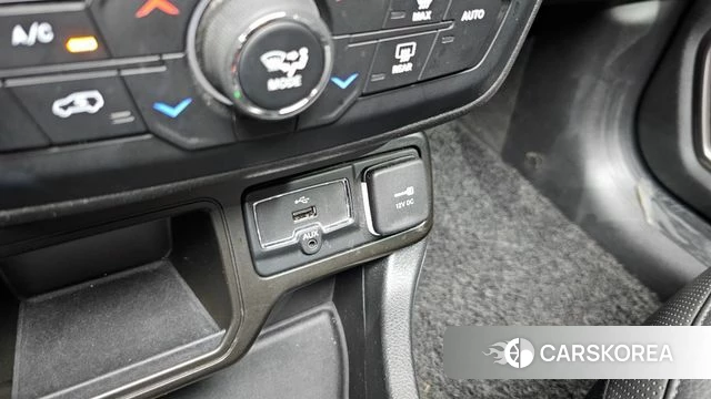 Jeep Renegade 2021 Черный из Кореи, фото 3