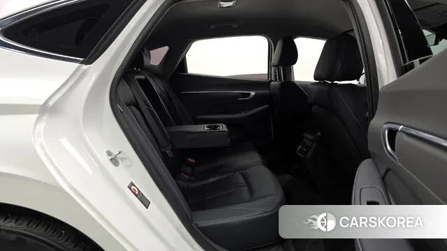 Hyundai Sonata (DN8) 2022 Белый из Кореи, фото 3