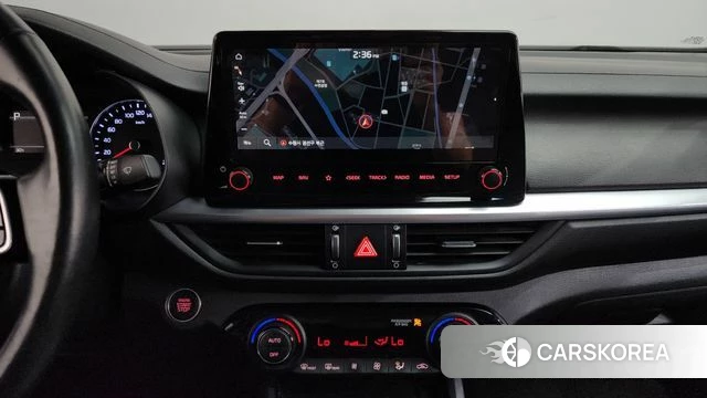 Kia The New K3 2nd generation 2021 Белый из Кореи, фото 3