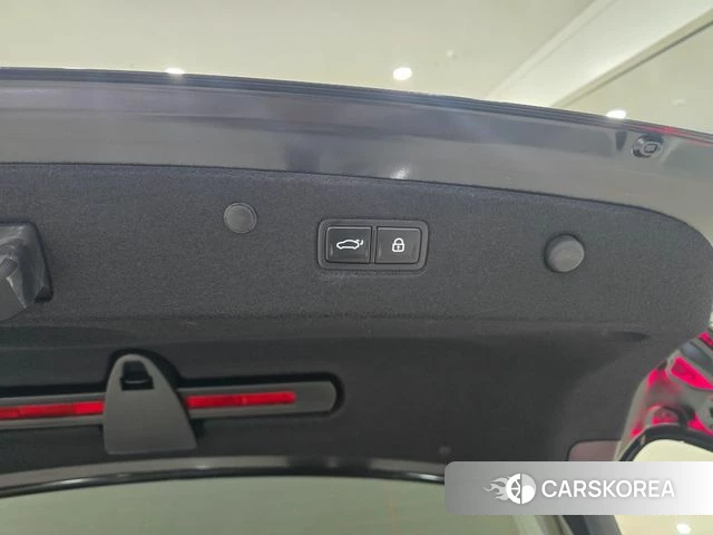 Kia K8 Hybrid 2023 Черный из Кореи, фото 3
