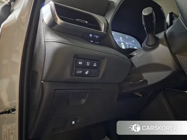 Toyota Highlander 4th Generation 2023 Серебряный из Кореи, фото 3