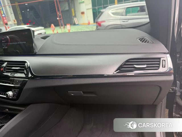 BMW M5 (F90) 2019 Черный из Кореи, фото 3