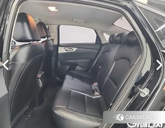 Kia The New K3 2nd generation 2022 Черный из Кореи, фото 3