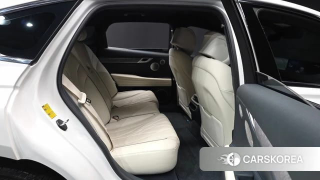 Genesis Electrified G80 (RG3) 2021 Белый из Кореи, фото 3