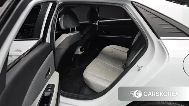 Hyundai Avante (CN7) 2021 Белый из Кореи, фото 3