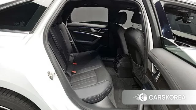 Audi A6 (C8) id 3223497 из Кореи 3