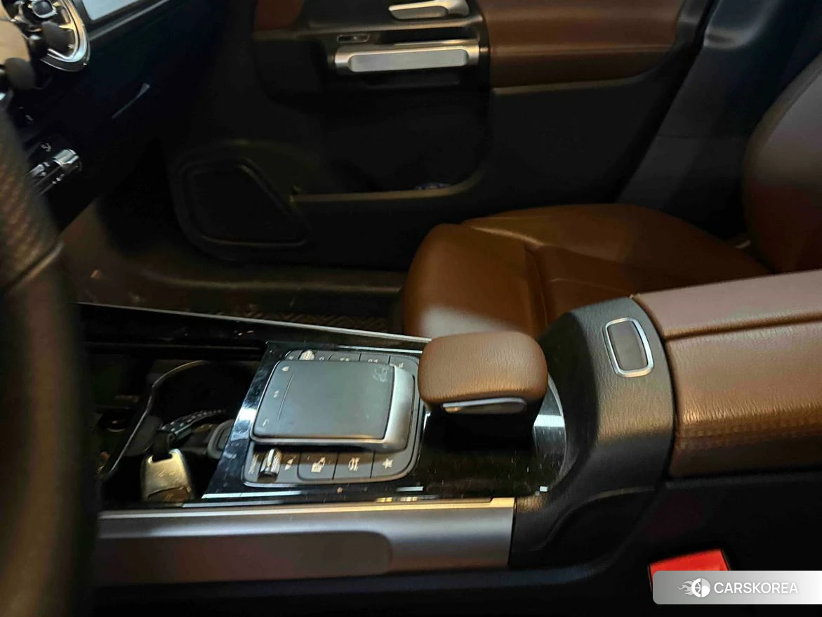 Mercedes-Benz GLB 2021 Черный из Китая, фото 3
