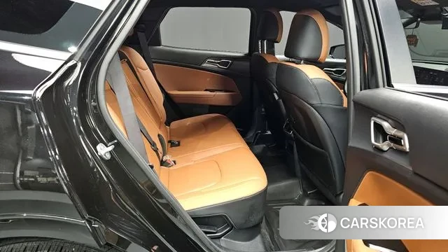 Kia Sportage 5th Generation Hybrid 2024 Черный из Кореи, фото 3