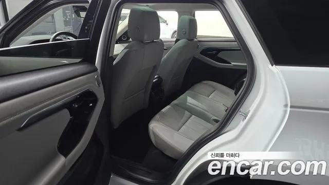 Land Rover Range Rover Evoque 2nd Generation 2021 Белый из Кореи, фото 3