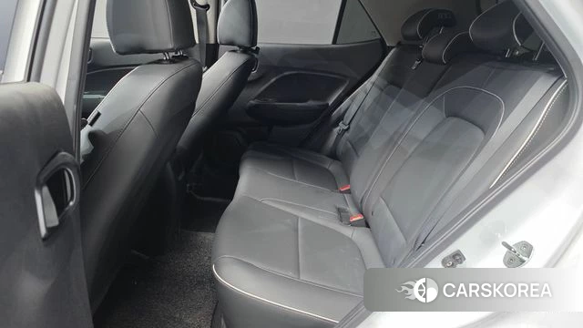 Hyundai Venue 2021 Белый из Кореи, фото 3