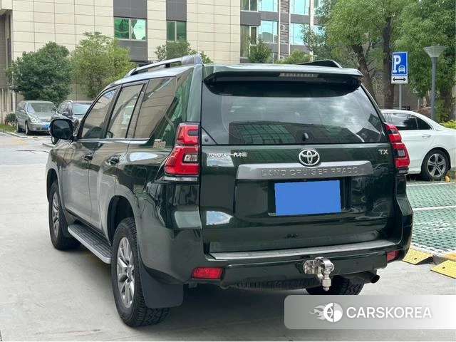 Toyota Prado 2019 Зеленый из Китая, фото 3