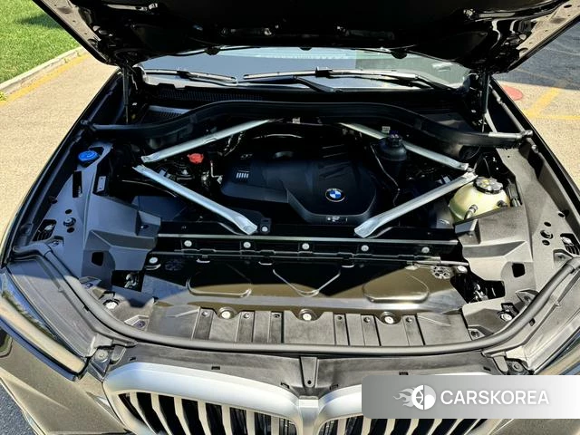BMW X5 2025 Черный из Китая, фото 3