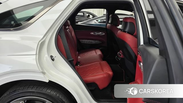 Genesis GV70 2022 Белый из Кореи, фото 3