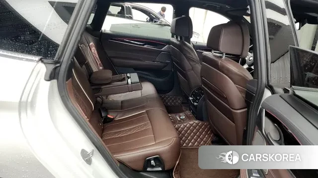 BMW 6 Series GT (G32) 2023 Белый из Кореи, фото 3