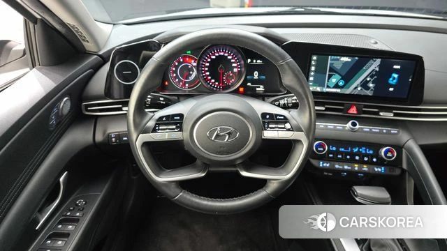 Hyundai Avante (CN7) 2022 Белый из Кореи, фото 3