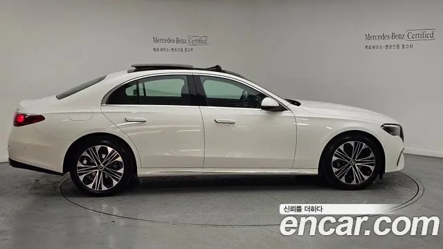 Mercedes-Benz E-Class W214 2024 Белый из Кореи, фото 3