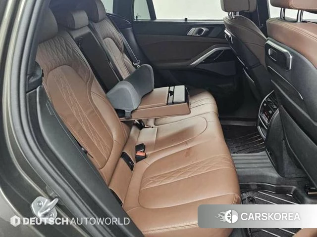 BMW X6 (G06) 2024 Коричневый из Кореи, фото 3