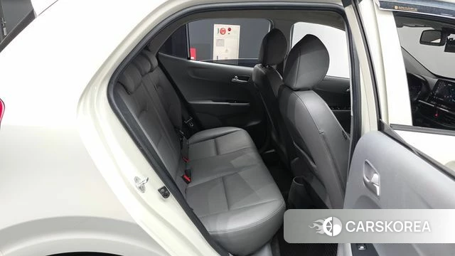Kia Morning Urban (JA) 2020 Жемчужный цвет из Кореи, фото 3