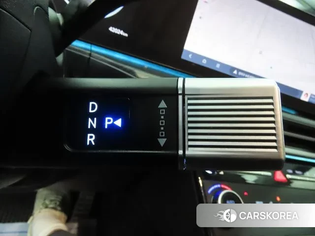 Hyundai Santa Fe (MX5) 2024 Небесно-голубой из Кореи, фото 3