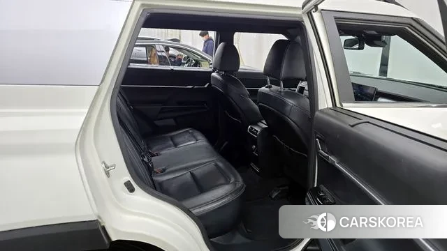 Ssangyong Torres 2022 Белый из Кореи, фото 3