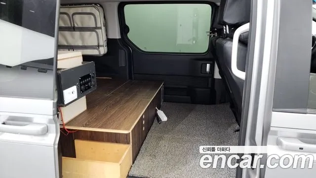 Hyundai Staria 2021 Серебряный из Кореи, фото 3