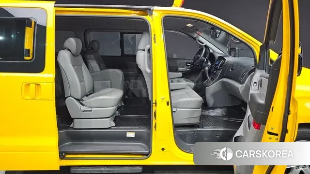 Hyundai The New Grand Starex 2019 Желтый из Кореи, фото 3