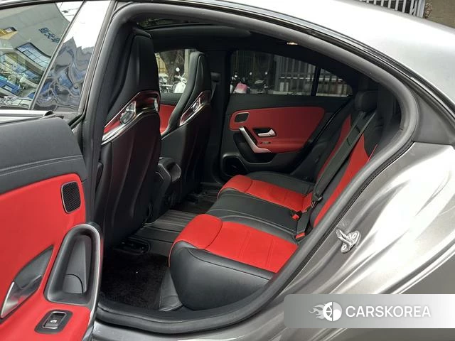 Mercedes-Benz CLA AMG 2023 Темно-серый из Китая, фото 3