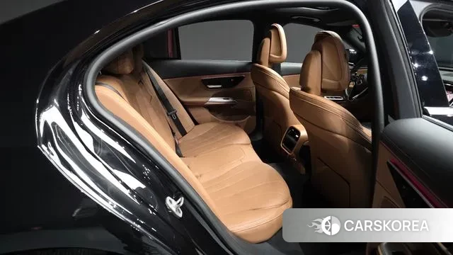 Mercedes-Benz E-Class W214 2024 Черный из Кореи, фото 3