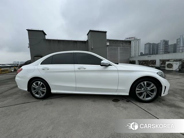 Mercedes-Benz Class C 2021 Белый из Китая, фото 3