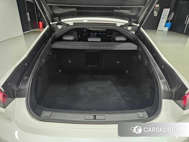 Peugeot 508 second Generation 2022 Белый из Кореи, фото 3