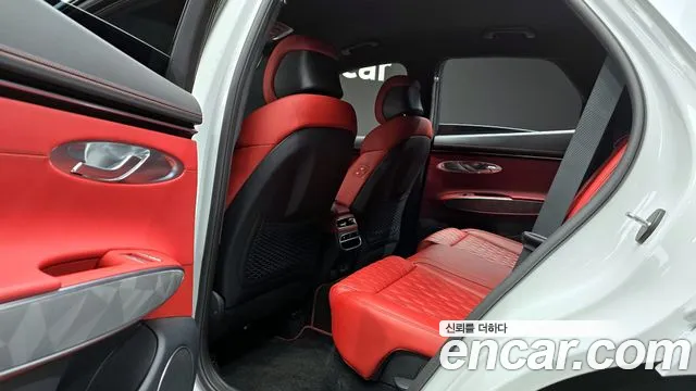 Genesis GV70 2023 Белый из Кореи, фото 3