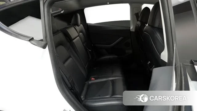 Tesla Model Y 2021 Белый из Кореи, фото 3