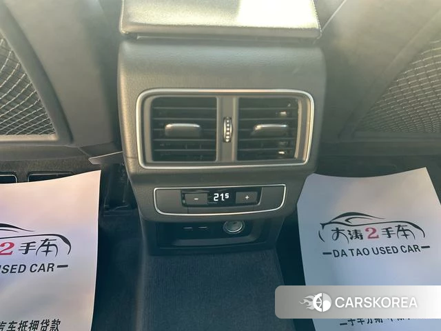 Audi Q5L 2021 Черный из Китая, фото 3