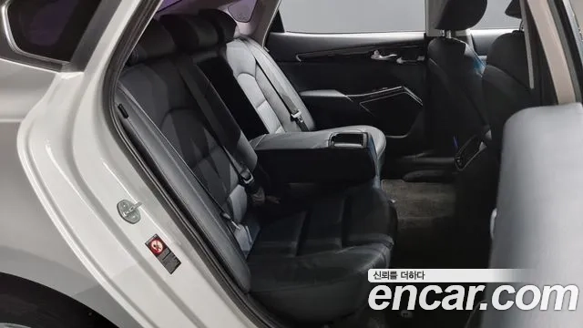 Kia Come New K7 2018 Белый из Кореи, фото 3